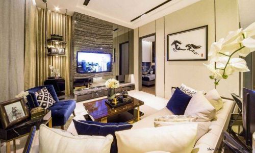 ป้องกัน: Suit your luxury in The Bangkok Thonglor