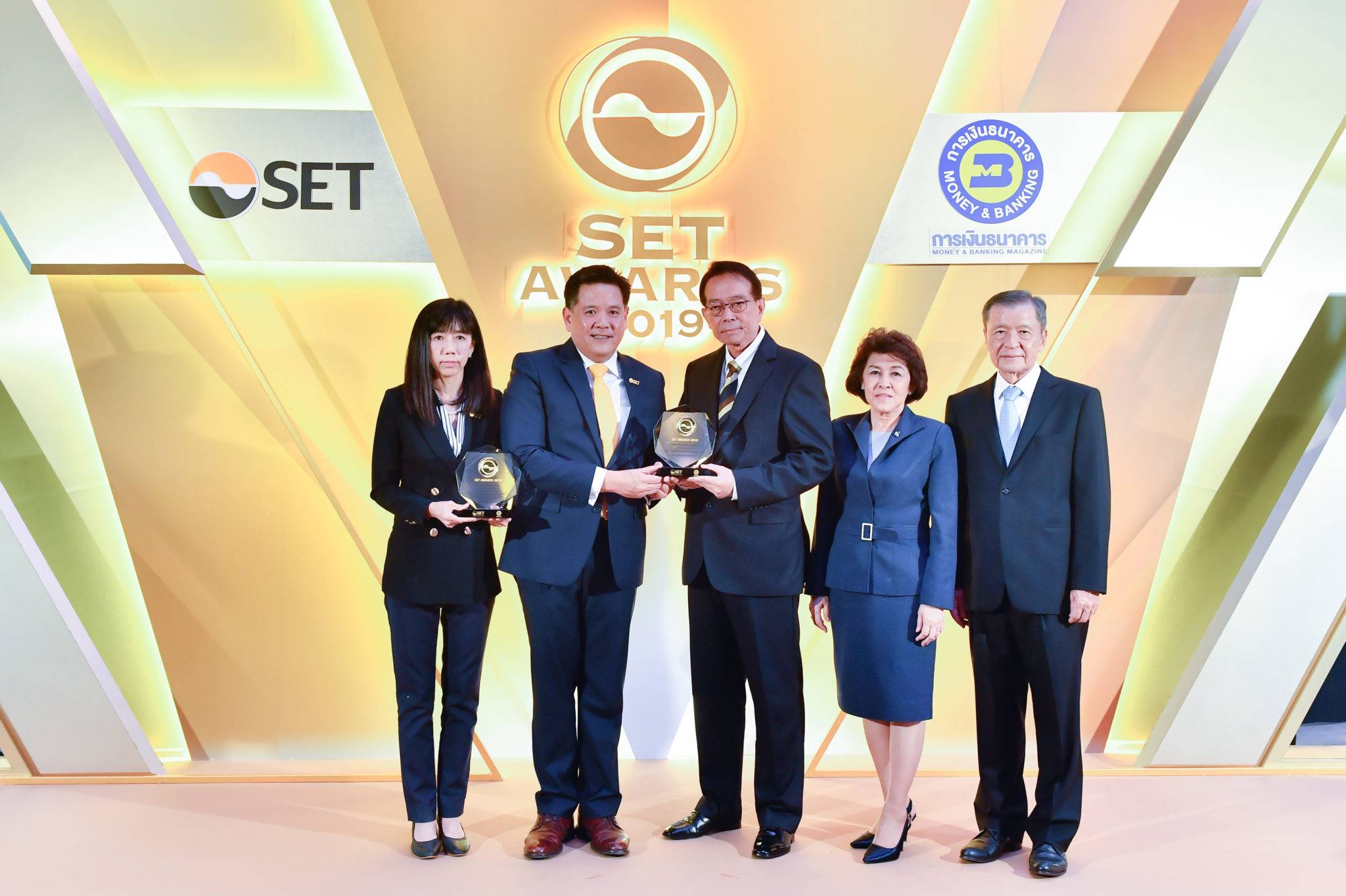 You are currently viewing เสนา คว้า 2 รางวัล จากงาน SET Award 2019