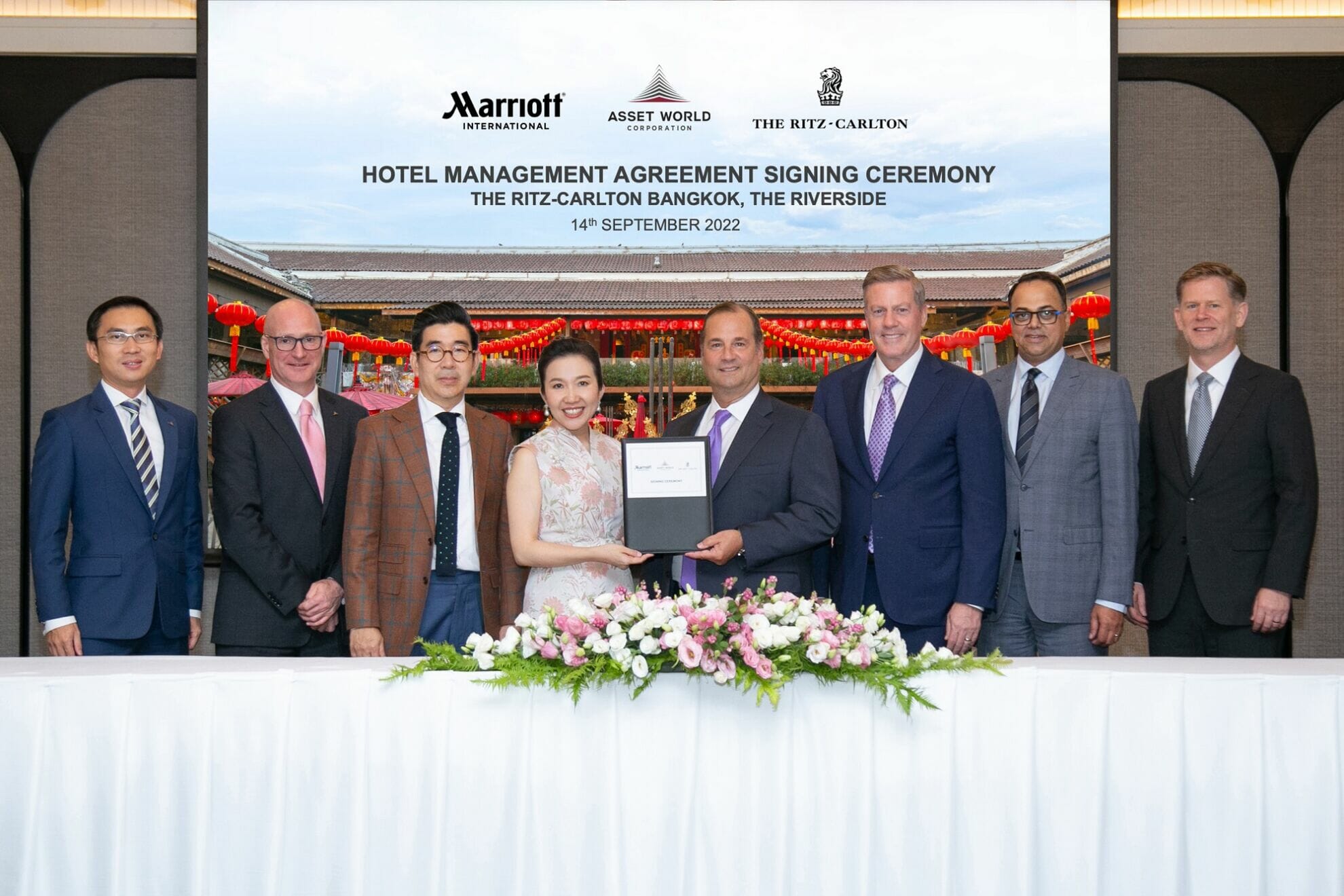 You are currently viewing AWC ร่วมลงนาม “Marriott International”  พัฒนาโรงแรม “เดอะ ริทซ์-คาร์ลตัน แบงค็อก เดอะ ริเวอร์ไซด์”